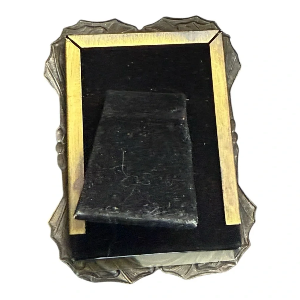 Vintage Intercraft Miniature Oval Photo Frame with Box — “Solid Brass” Design